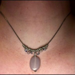 Pink pearl quarter sided beaded necklace.